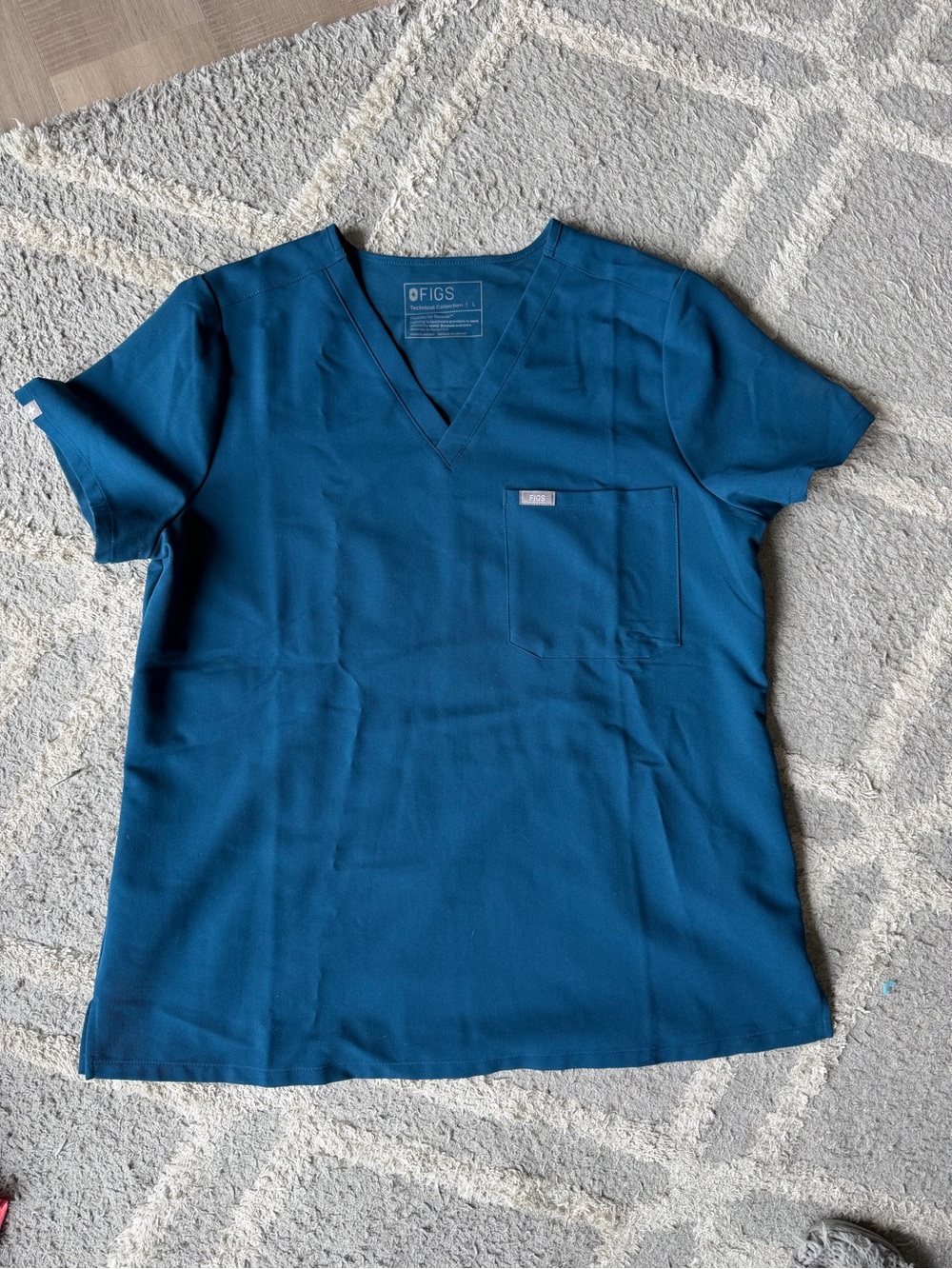 Figs Women's V-Neck Scrub Top Teal Blue